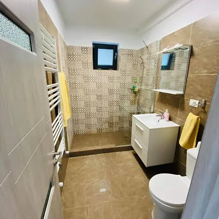 Marlene Residence 2 Апартаменты Нэводари